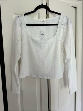 Hollister White Eyelet Long-Sleeve Scoop Neck Top